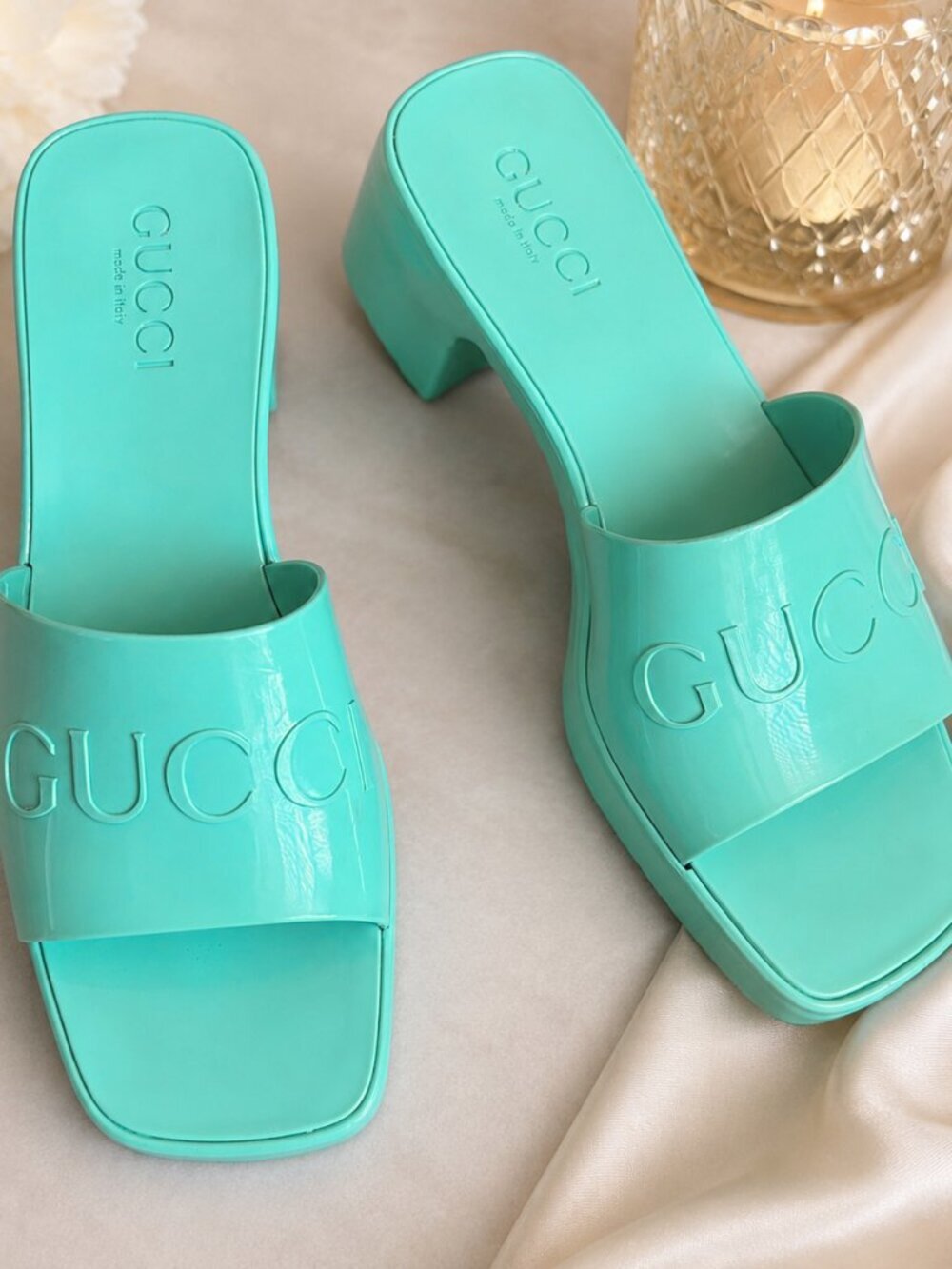 Gucci Embossed Rubber Slide Sandals EU 39 Aqua Block Heel Made in Italy